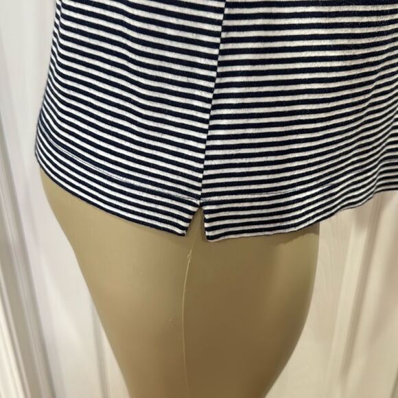 THEORY NAVY BLUE TANK TOP. - Picture 4 of 7